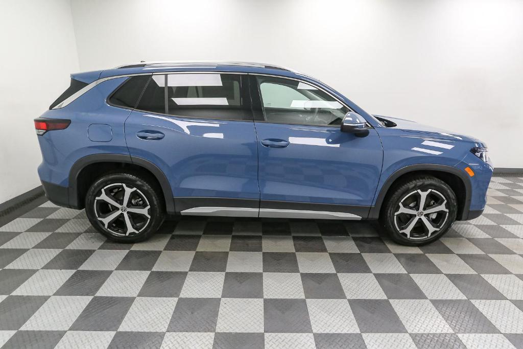 new 2026 Volkswagen Tiguan car, priced at $35,560