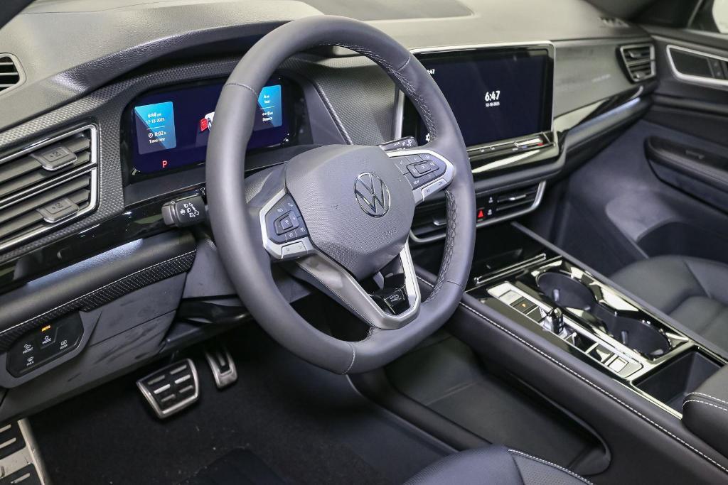 new 2026 Volkswagen Atlas Cross Sport car, priced at $49,872