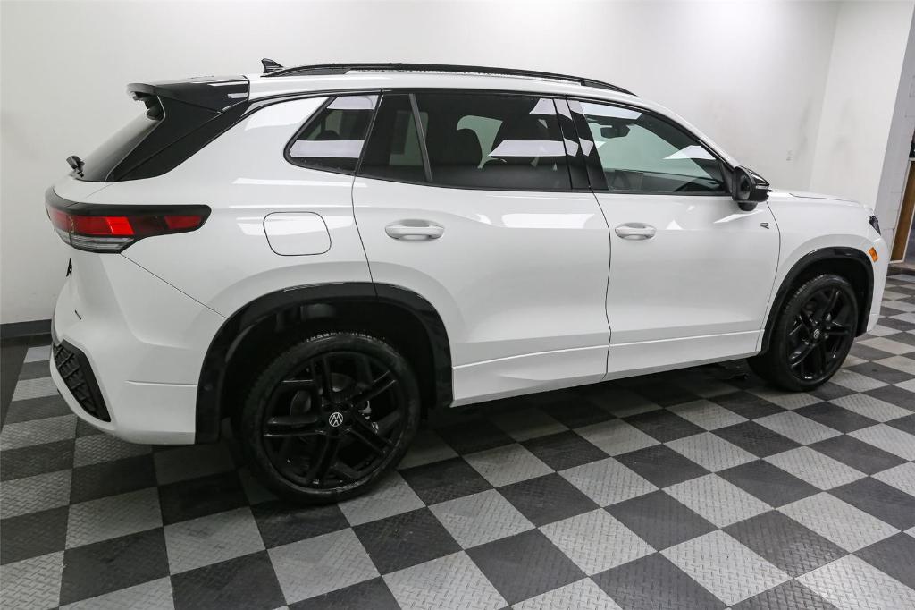 new 2026 Volkswagen Tiguan car, priced at $39,437