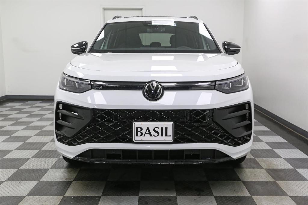 new 2026 Volkswagen Tiguan car, priced at $39,437