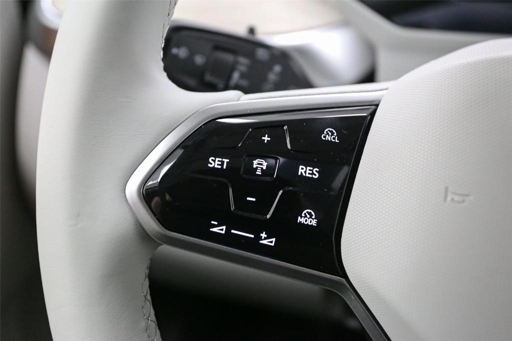 new 2025 Volkswagen ID. Buzz car, priced at $55,438