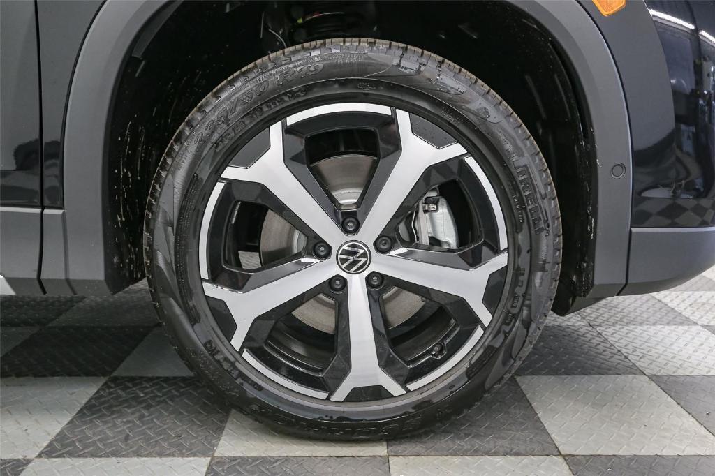 new 2026 Volkswagen Tiguan car, priced at $36,834