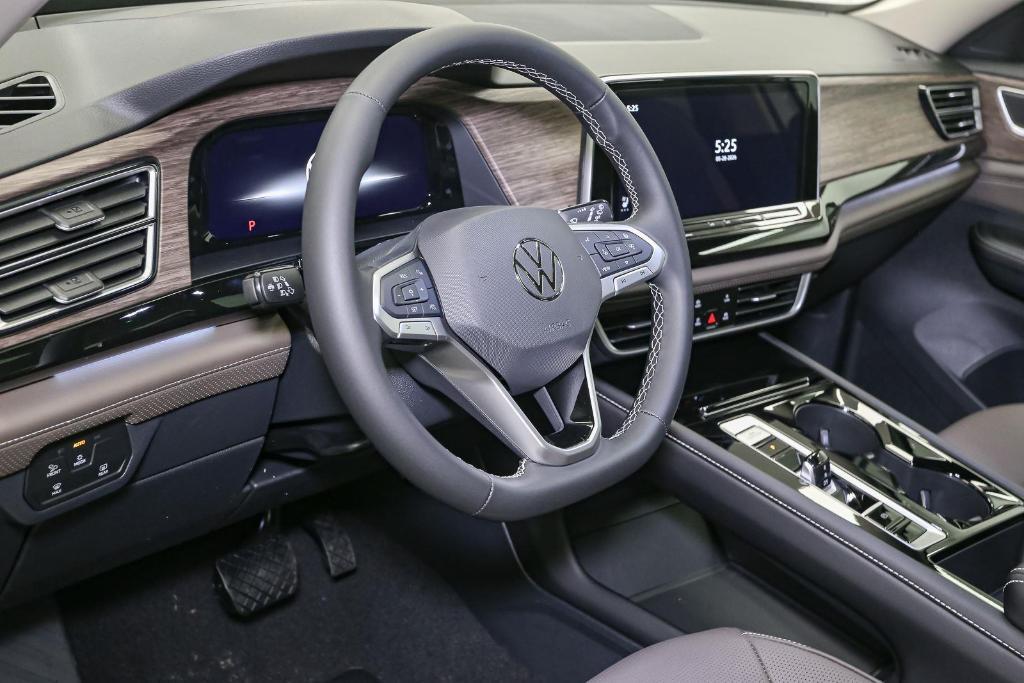 new 2026 Volkswagen Atlas car, priced at $47,544
