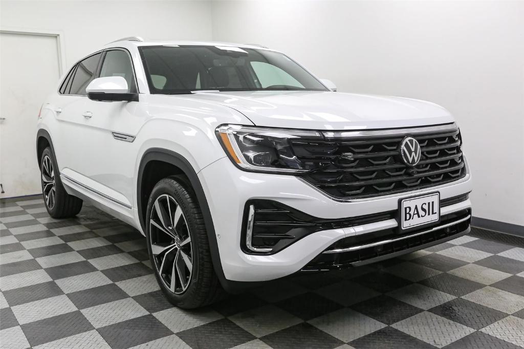 new 2026 Volkswagen Atlas Cross Sport car, priced at $52,623