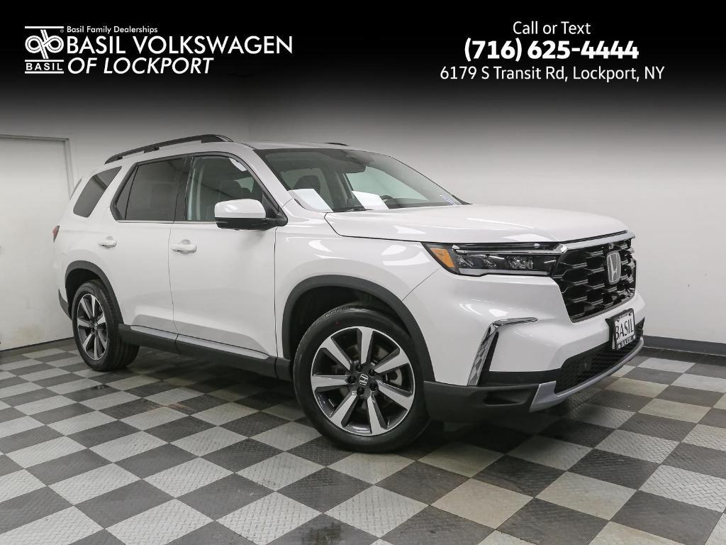 used 2023 Honda Pilot car, priced at $39,525