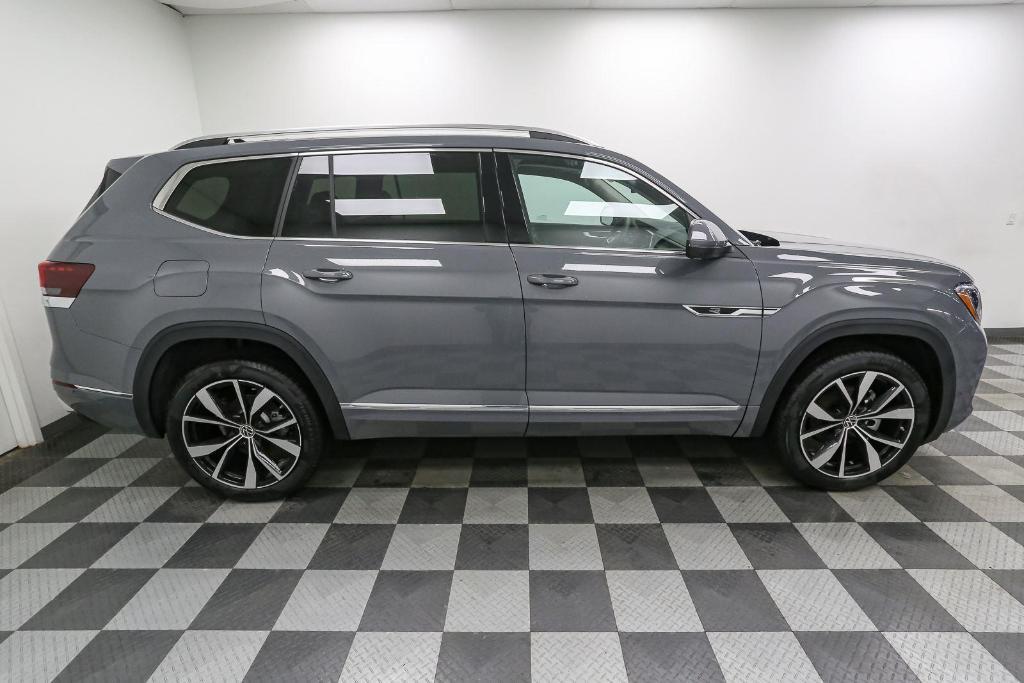 new 2026 Volkswagen Atlas car, priced at $53,776