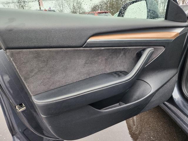 used 2022 Tesla Model 3 car, priced at $20,999