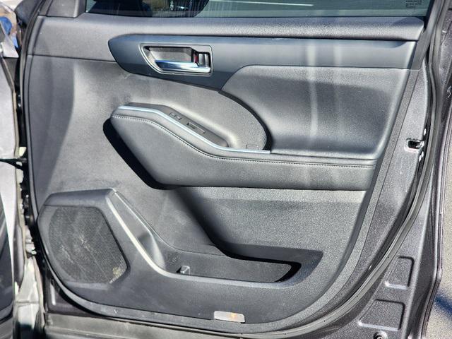 used 2022 Toyota Highlander car, priced at $37,630