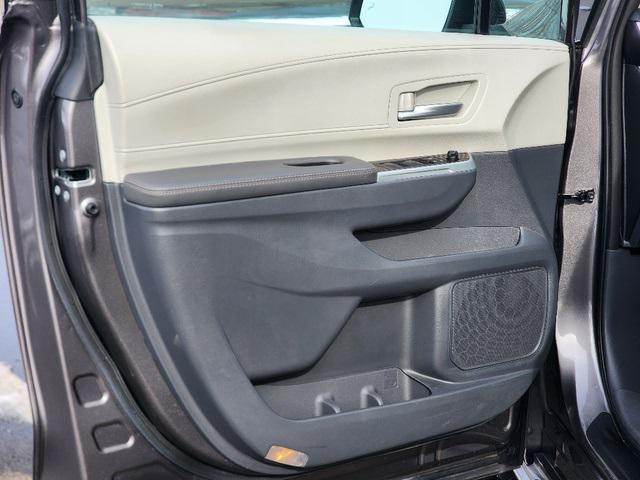 used 2023 Toyota Sienna car, priced at $42,499