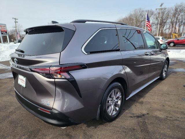 used 2023 Toyota Sienna car, priced at $42,499