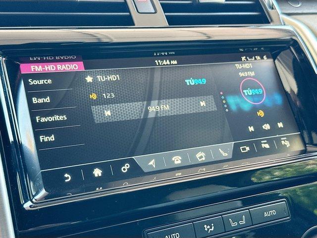 used 2019 Land Rover Discovery car, priced at $20,335