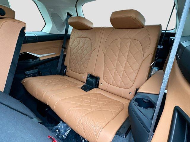 new 2026 BMW X7 car, priced at $97,030