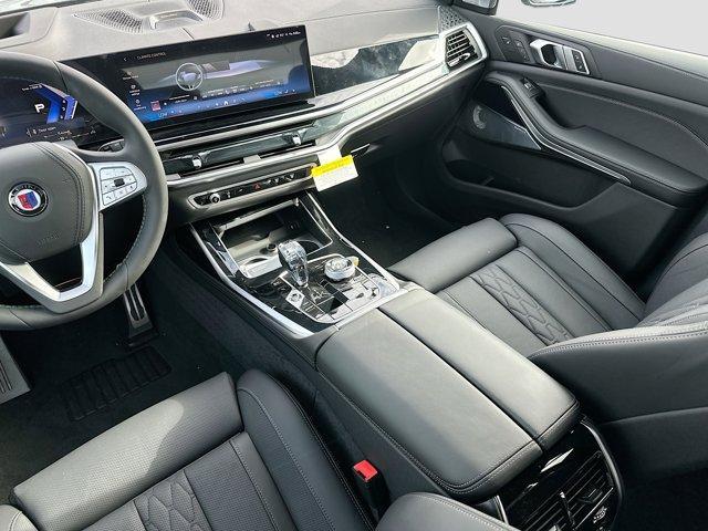 new 2026 BMW ALPINA XB7 car, priced at $164,435