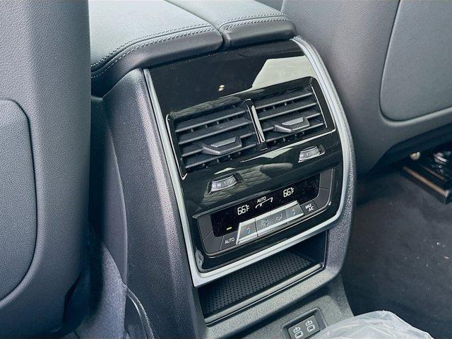 new 2026 BMW X7 car, priced at $99,930