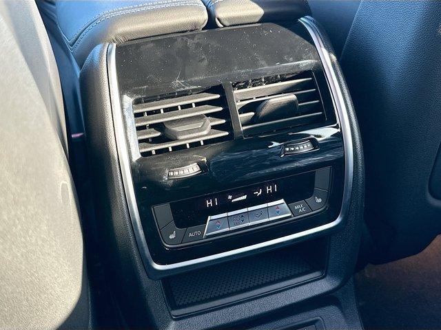 new 2026 BMW X7 car, priced at $124,910