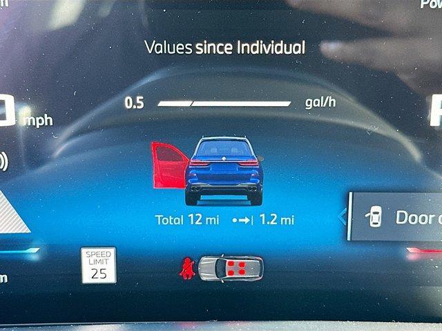 new 2026 BMW X7 car, priced at $124,910