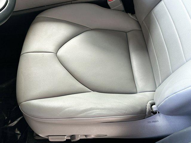 used 2023 Toyota Highlander car, priced at $32,250