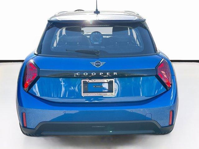 new 2025 MINI Hardtop car, priced at $33,495