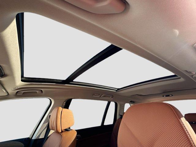 new 2026 BMW X7 car, priced at $96,285