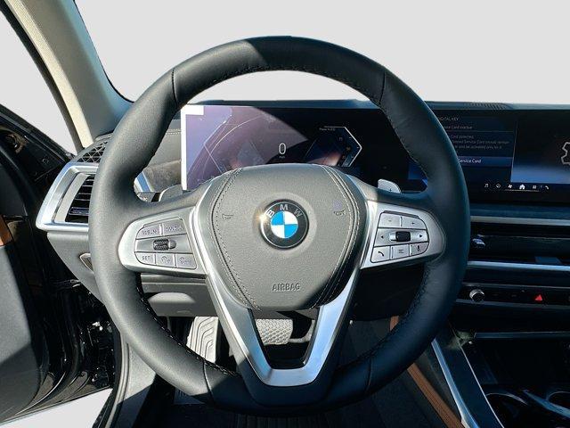 new 2026 BMW X7 car, priced at $96,285