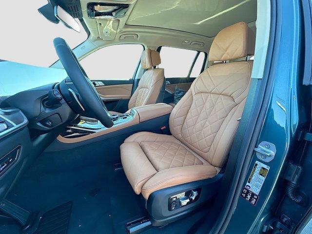 new 2026 BMW X7 car, priced at $96,680