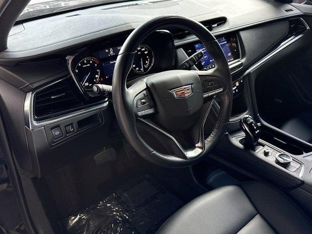 used 2022 Cadillac XT6 car, priced at $25,500