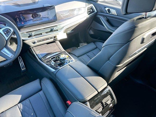 new 2026 BMW X7 car, priced at $108,190