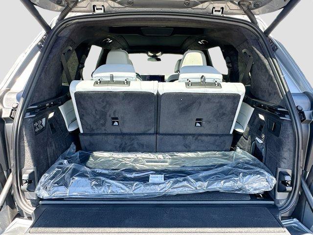 new 2026 BMW X7 car, priced at $94,255