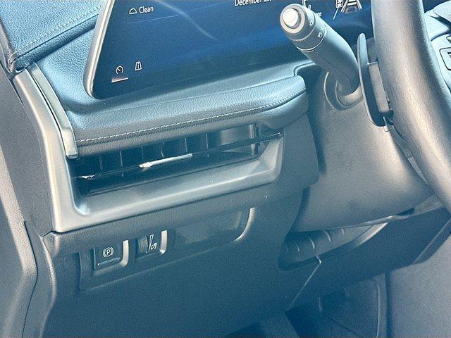 used 2025 Cadillac XT4 car, priced at $34,500