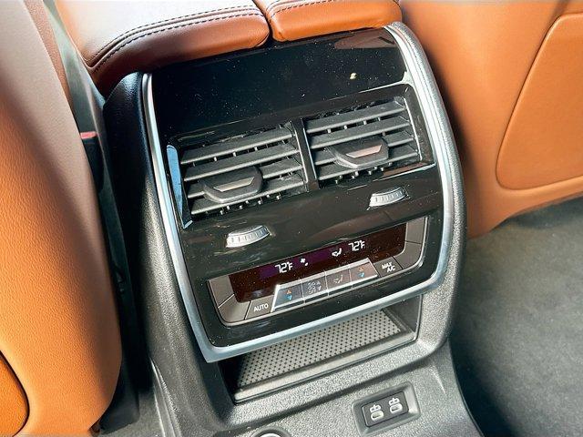 new 2026 BMW X7 car, priced at $101,155