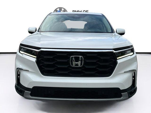 used 2023 Honda Pilot car, priced at $30,000