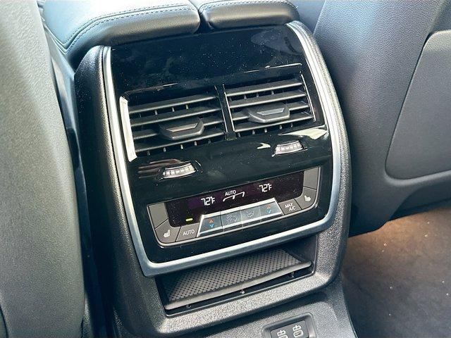 new 2026 BMW X7 car, priced at $127,600