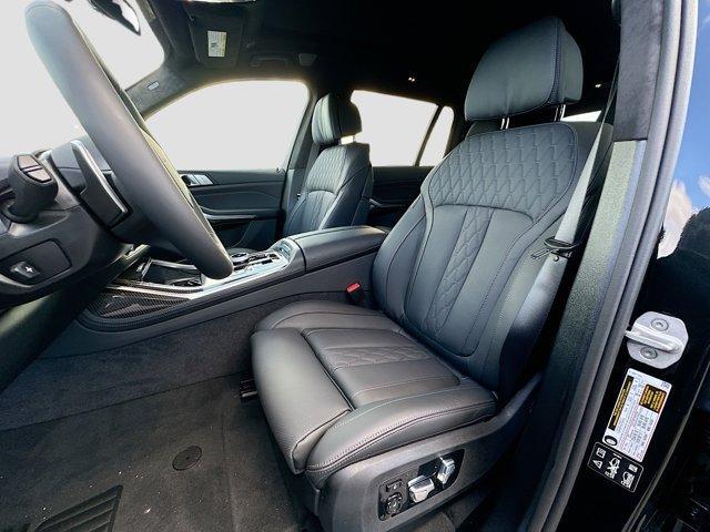 new 2026 BMW X7 car, priced at $127,600