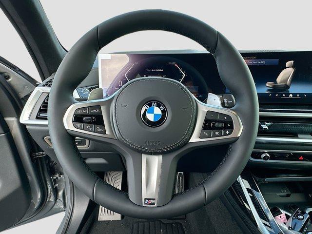 new 2026 BMW X7 car, priced at $101,885