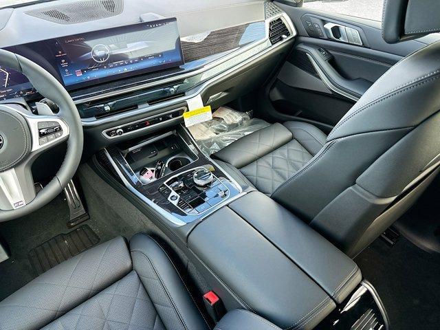 new 2026 BMW X7 car, priced at $101,885