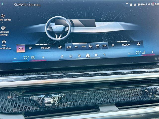 new 2026 BMW X7 car, priced at $101,885