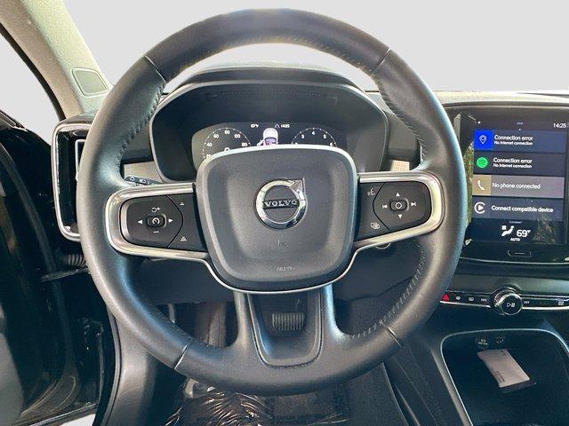 used 2020 Volvo XC40 car, priced at $21,250
