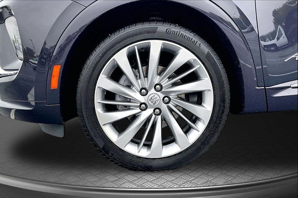 used 2026 Buick Envision car, priced at $47,419