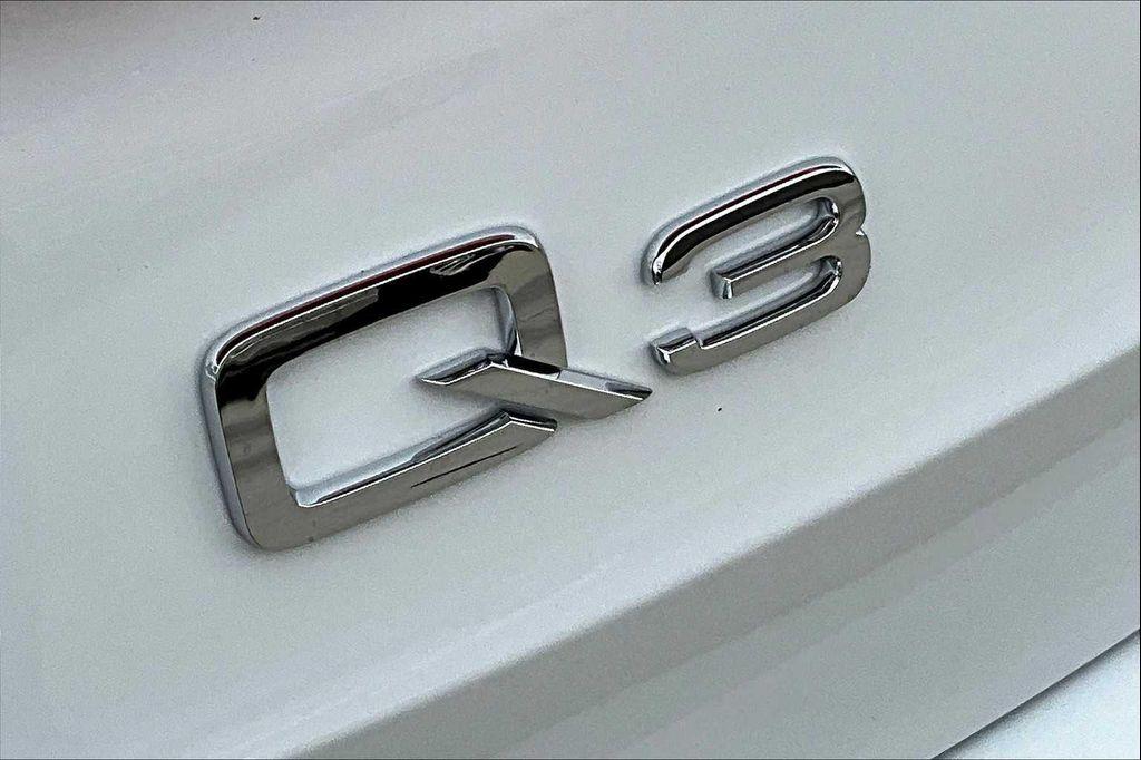 new 2025 Audi Q3 car