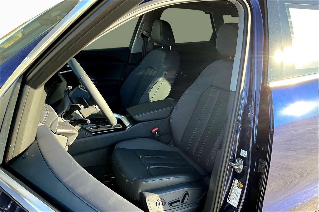 new 2025 Audi Q5 car, priced at $50,363
