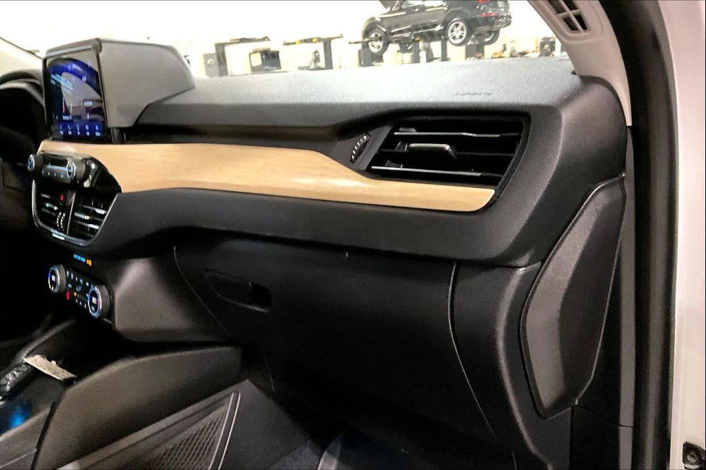 used 2021 Ford Escape car, priced at $18,900