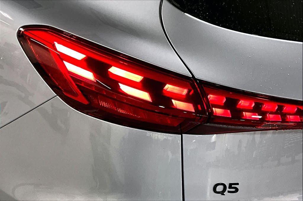 new 2025 Audi Q5 car, priced at $59,495