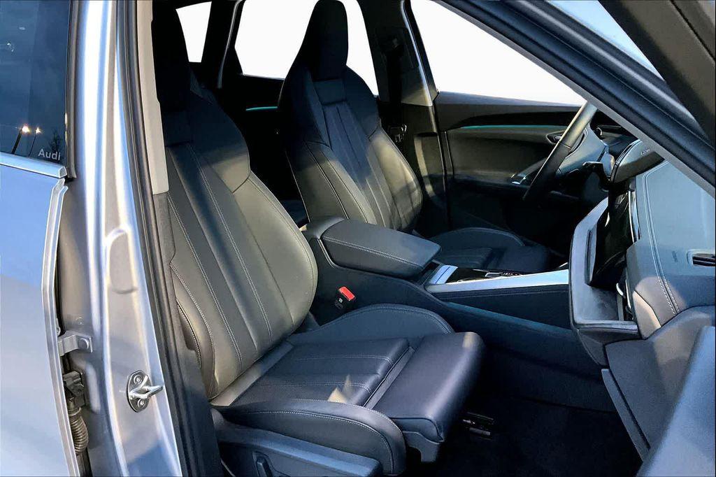 used 2025 Audi Q5 car, priced at $45,125