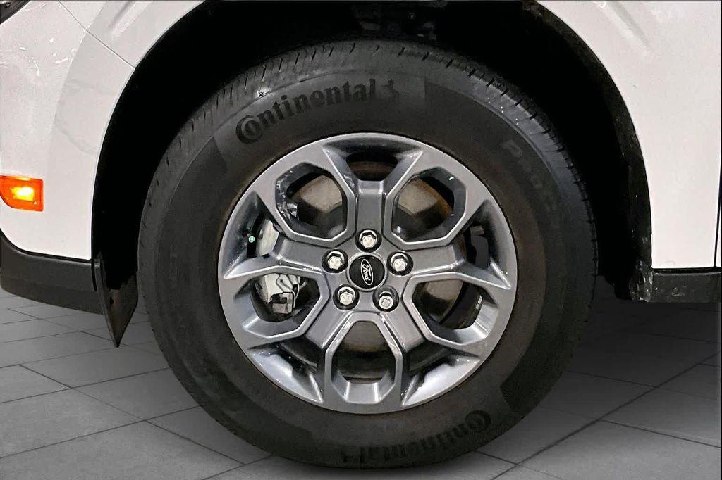 used 2025 Ford Maverick car, priced at $27,900