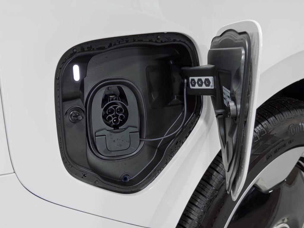 used 2025 Volkswagen ID. Buzz car, priced at $45,599