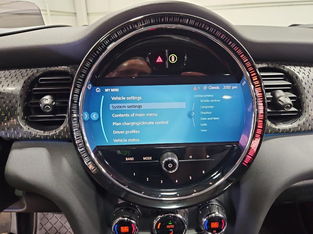 used 2022 MINI Hardtop car, priced at $17,997