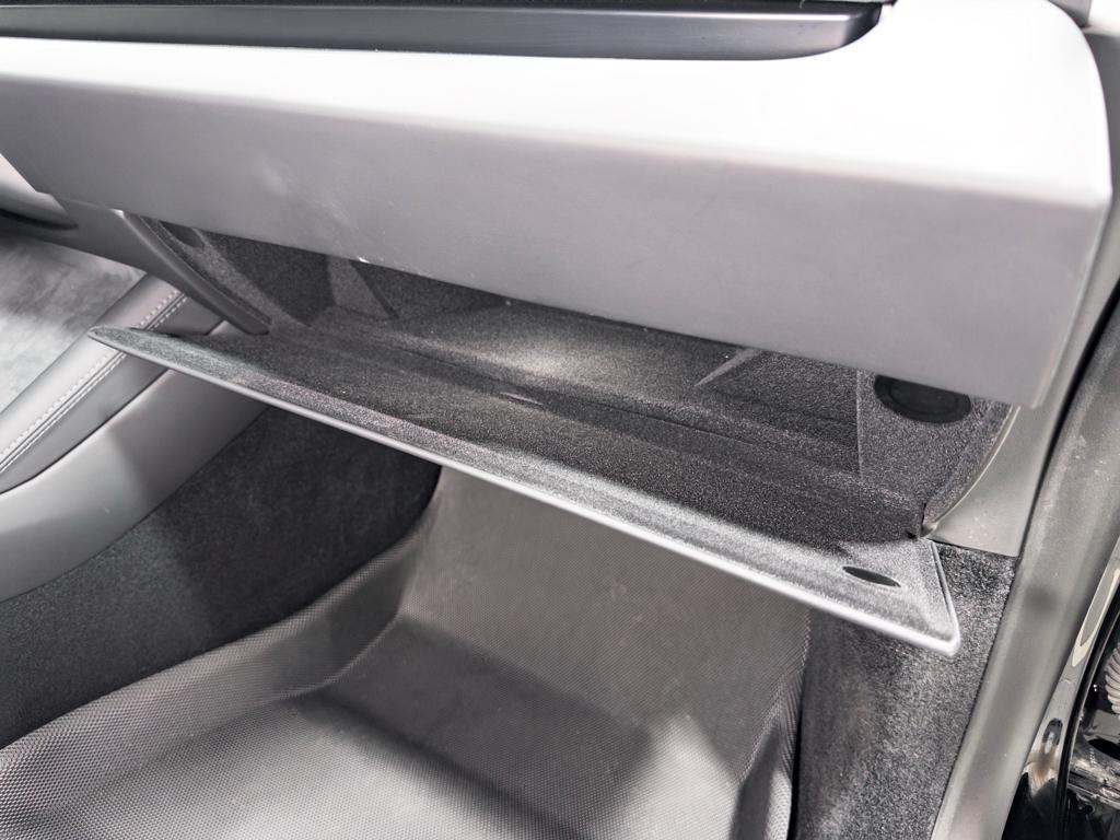 used 2025 Tesla Model 3 car, priced at $39,997