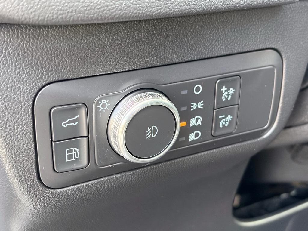 used 2022 Ford Escape car, priced at $16,772