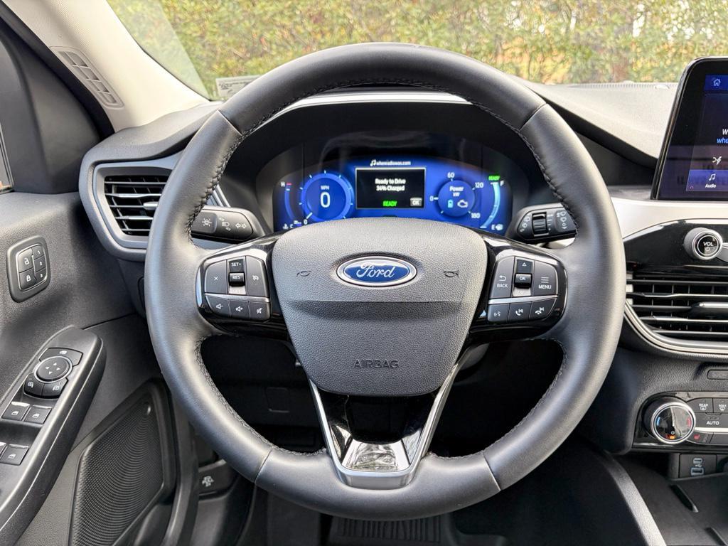 used 2022 Ford Escape car, priced at $16,772