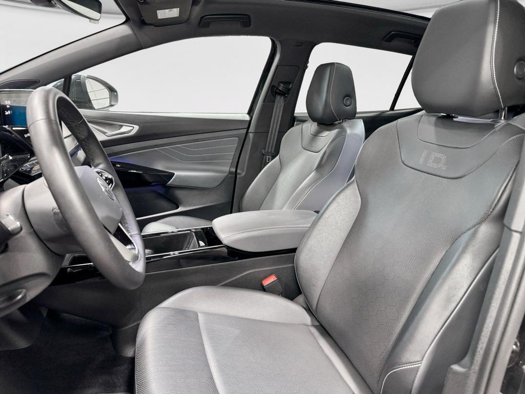 used 2023 Volkswagen ID.4 car, priced at $25,997